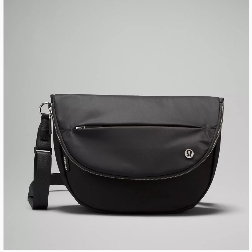 Lululemon Festival Bag. EUC 🎉